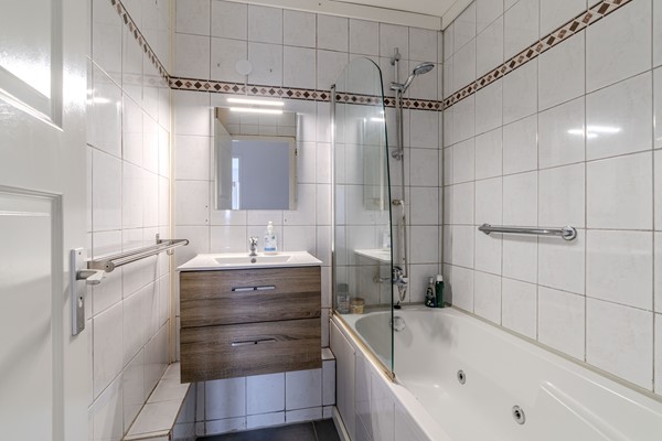 Medium property photo - Haverkamp 126, 2592 BK Den Haag