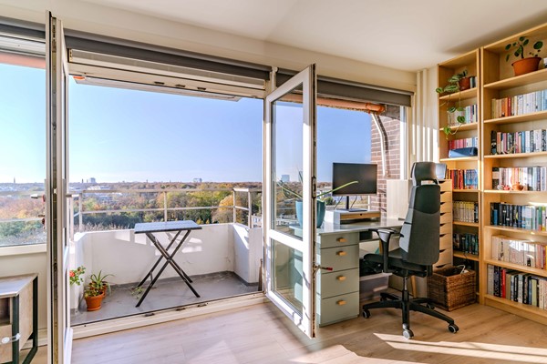 Medium property photo - Haverkamp 170, 2592 BL Den Haag