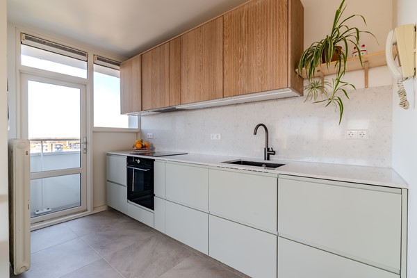Medium property photo - Haverkamp 170, 2592 BL Den Haag