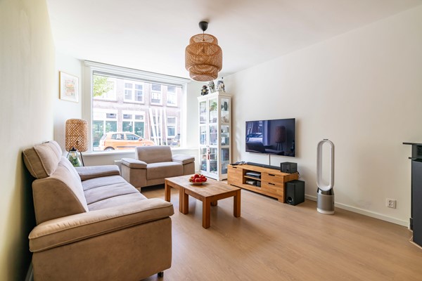 Medium property photo - Hendrik Zwaardecroonstraat 84, 2593 XT Den Haag