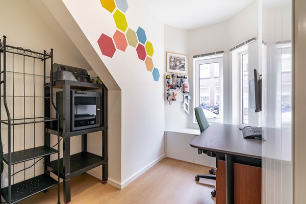 Medium property photo - Hendrik Zwaardecroonstraat 84, 2593 XT Den Haag