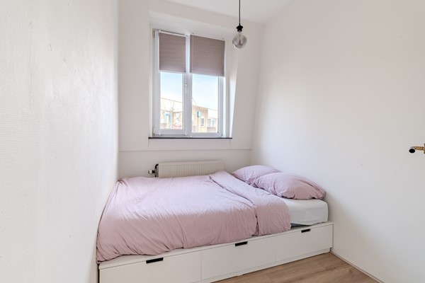 Medium property photo - Hofwijckplein 72, 2515 RM Den Haag