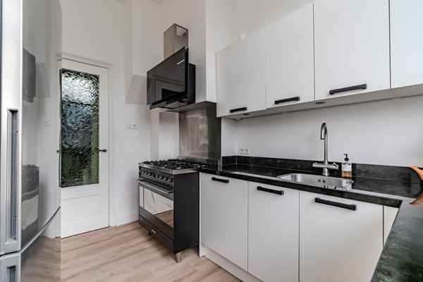 Medium property photo - Hofwijckplein 72, 2515 RM Den Haag