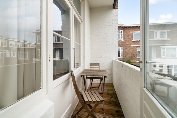 Medium property photo - De Vriesstraat 87, 2593 XH Den Haag