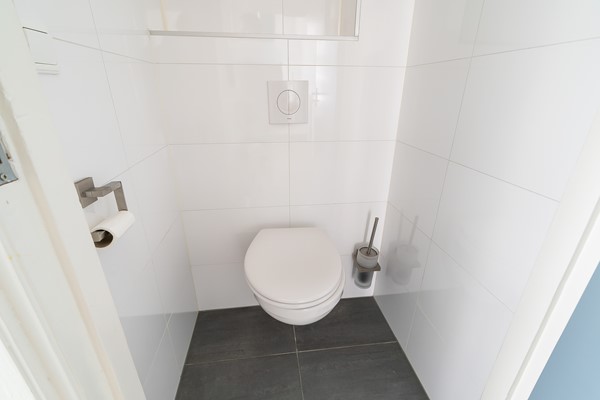 Medium property photo - De Vriesstraat 87, 2593 XH Den Haag