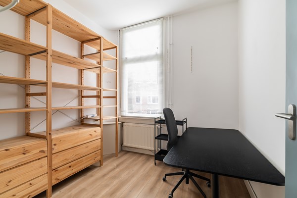 Medium property photo - De Vriesstraat 87, 2593 XH Den Haag