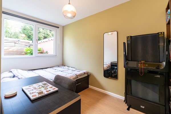 Medium property photo - Hendrik Zwaardecroonstraat 84, 2593 XT Den Haag