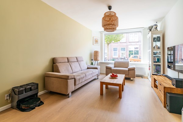 Medium property photo - Hendrik Zwaardecroonstraat 84, 2593 XT Den Haag