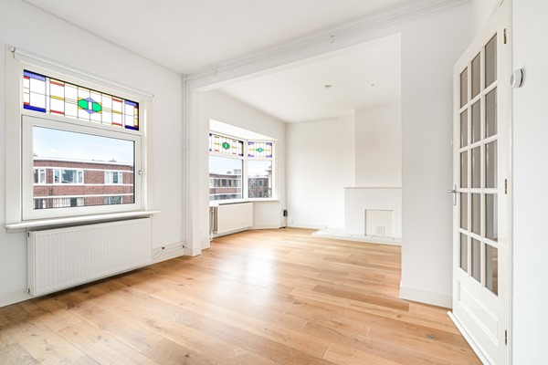 Medium property photo - Van Lansbergestraat 10, 2593 SE Den Haag