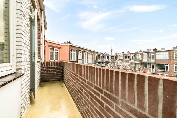 Medium property photo - Van Lansbergestraat 10, 2593 SE Den Haag