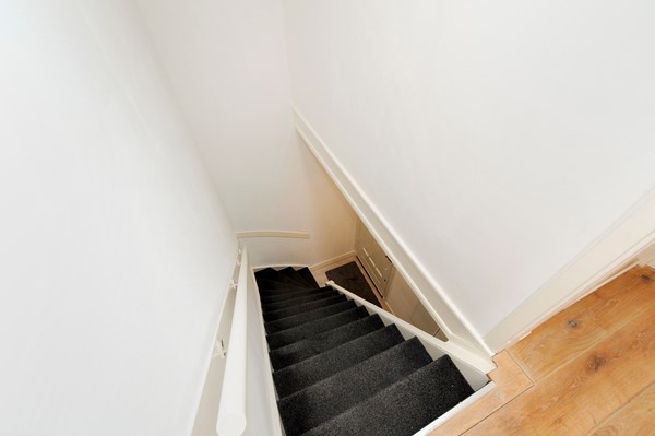 Medium property photo - Van Lansbergestraat 10, 2593 SE Den Haag