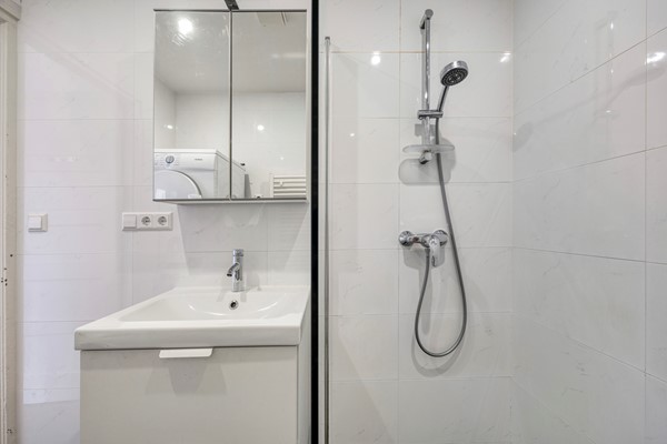 Medium property photo - Usselincxstraat 109, 2593 VJ Den Haag