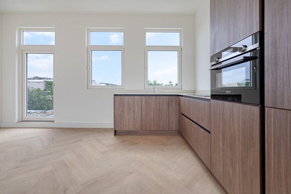 Medium property photo - Frederik Ruyschstraat 25, 2563 VV Den Haag