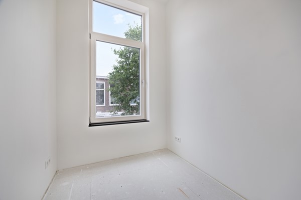 Medium property photo - Frederik Ruyschstraat 25, 2563 VV Den Haag