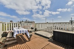 New for sale: Jan van Galenstraat 111D, 1056 BK Amsterdam