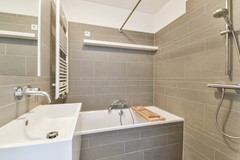 Under offer: Vrolikstraat 349K, 1092 TB Amsterdam