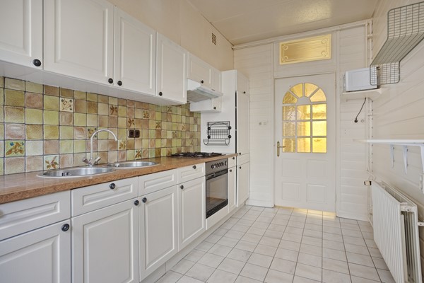 Medium property photo - Utrechtsestraatweg 17, 3445 AL Woerden