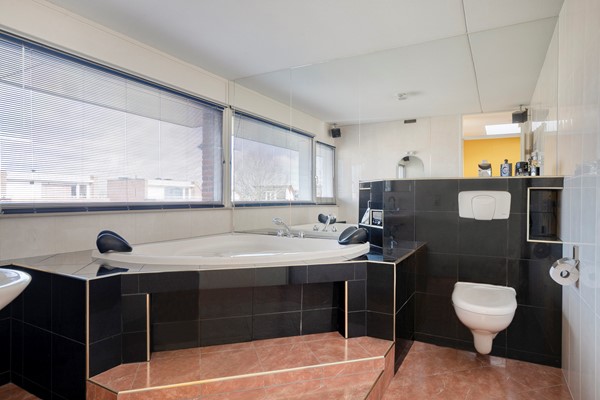 Foto - Te koop: Beaujolaisgaard 18, 3446 WN Woerden