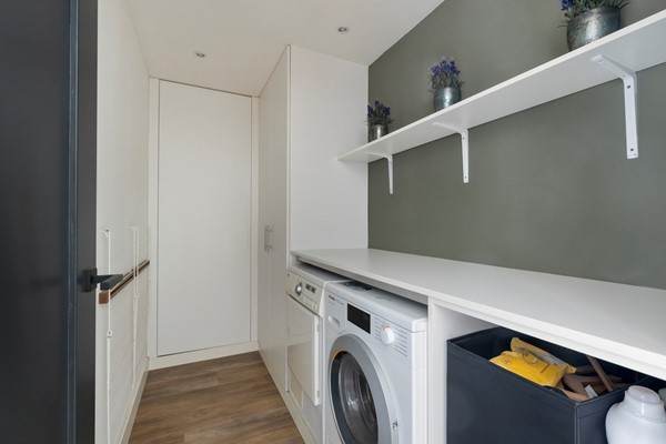 Foto - Te koop: Meidoornlaan 8, 3481 XL Harmelen