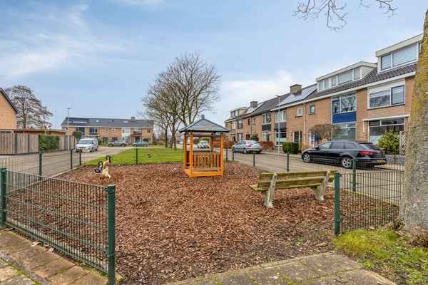 Foto - Te koop: Meidoornlaan 8, 3481 XL Harmelen