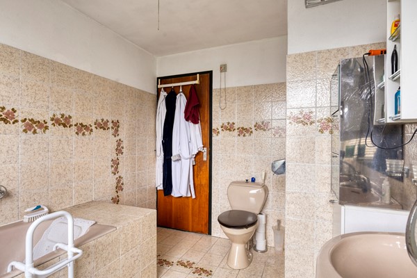 Foto - Te koop: Prins Johan Frisostraat 2, 3466 LZ Waarder