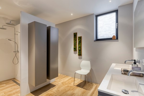 Foto - Te koop: Meer Van Lugano 18, 3446 JZ Woerden