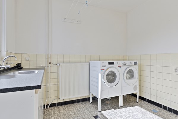 Foto - Te koop: Emmakade 8, 3441 AJ Woerden