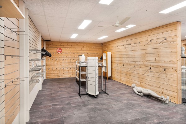 Foto - Verkocht: Industrieweg 8, 3481 MD Harmelen
