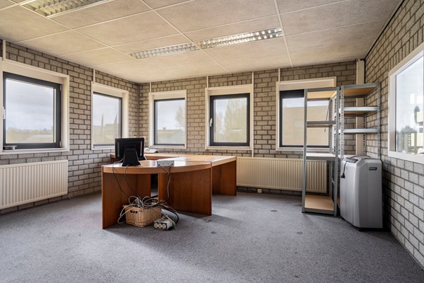 Foto - Verkocht: Industrieweg 8, 3481 MD Harmelen