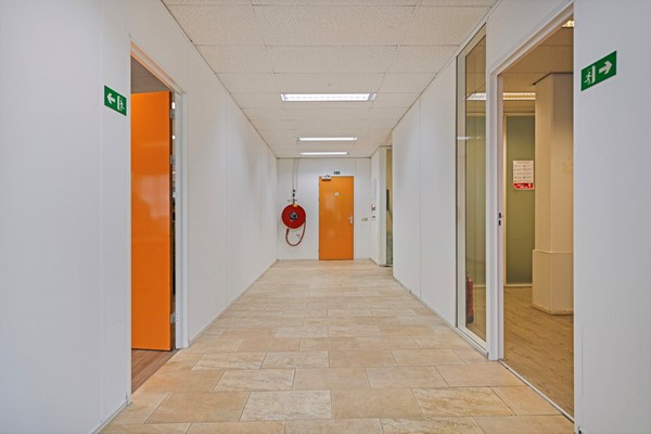 Foto - Te huur: Productieweg 8, 3481 MH Harmelen