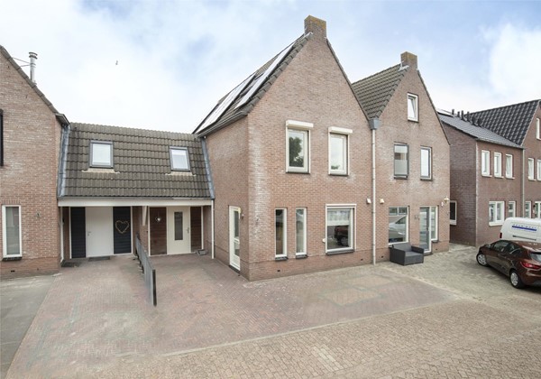 Verkocht: De Nieuwesluis 43, 8064EA Zwartsluis