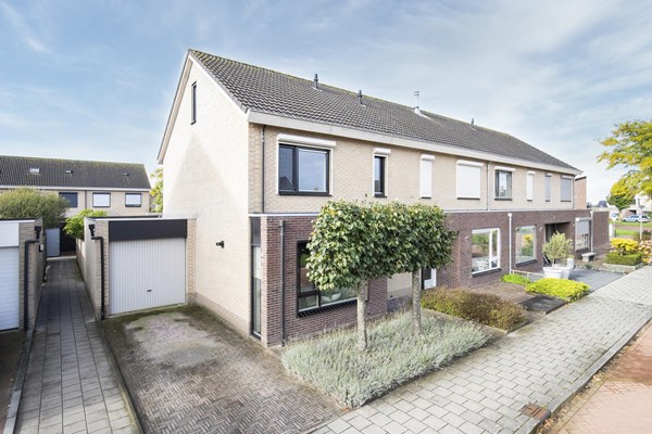 Verkocht onder voorbehoud: Kabel 77, 8281NR Genemuiden