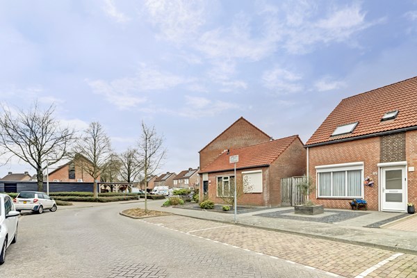 Medium property photo - De Gagelrijzen 89, 4711 PD St. Willebrord