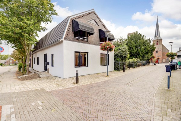 Property photo - Nieuwestraat 2, 3291AR Strijen