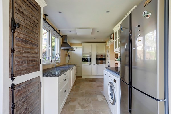 Medium property photo - Koninginneweg 2, 3284 KJ Zuid-Beijerland