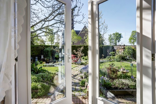 Medium property photo - Koninginneweg 2, 3284 KJ Zuid-Beijerland