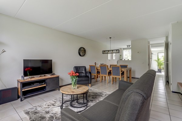 Medium property photo - 't Hoogt 37, 3291 GB Strijen