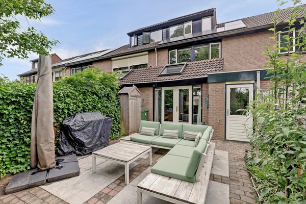 For sale: Vlietstraat 26, 3295 GN 's-Gravendeel