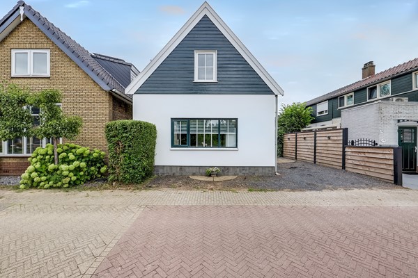 Property photo - Nieuweweg 13, 3292AE Strijensas