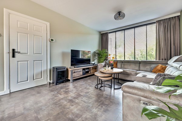 Medium property photo - Julianastraat 93, 3291 BL Strijen