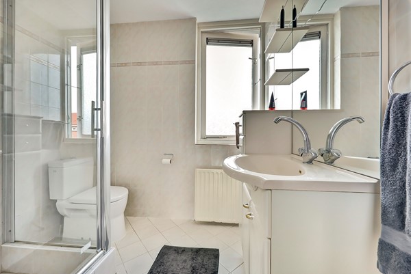 Medium property photo - Julianastraat 93, 3291 BL Strijen