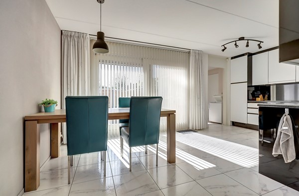 Medium property photo - Stoop van Strijenstraat 19, 3291 GL Strijen