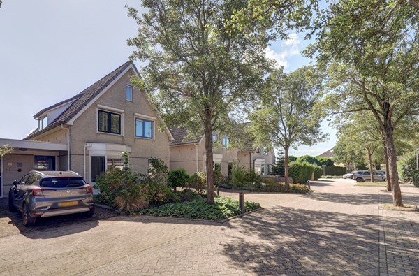 Medium property photo - Stoop van Strijenstraat 19, 3291 GL Strijen