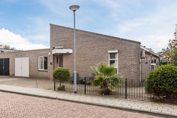 Onder optie: Outger Jacobszstraat 36, 1611BG Bovenkarspel