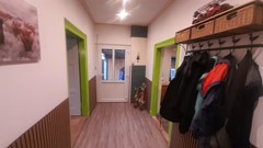 Flur mit Garderobe.jpg