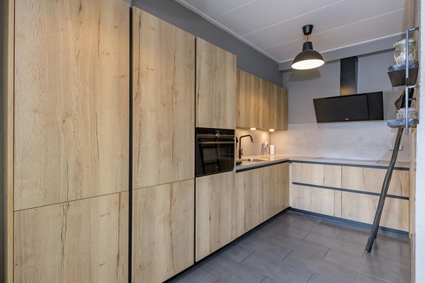 Medium property photo - Ruys de Beerenbrouckstraat 9, 7331 LM Apeldoorn