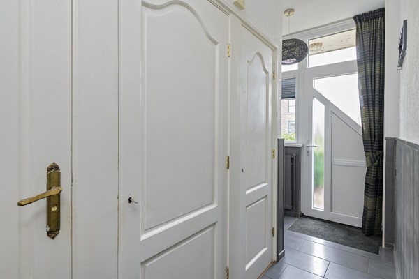 Medium property photo - Ruys de Beerenbrouckstraat 9, 7331 LM Apeldoorn
