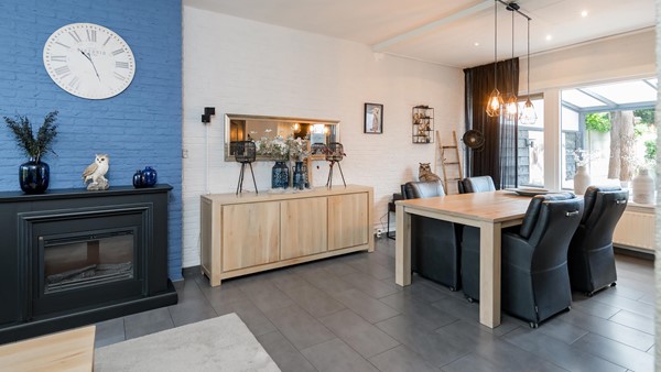 Medium property photo - Ruys de Beerenbrouckstraat 9, 7331 LM Apeldoorn
