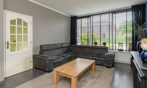 Medium property photo - Ruys de Beerenbrouckstraat 9, 7331 LM Apeldoorn