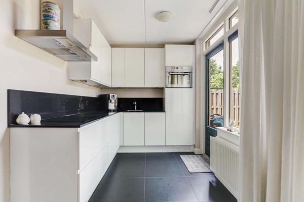 Medium property photo - Zutphensestraat 151A, 7325 XG Apeldoorn